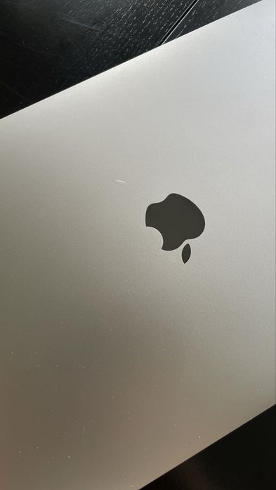 Macbook Pro 13 2020