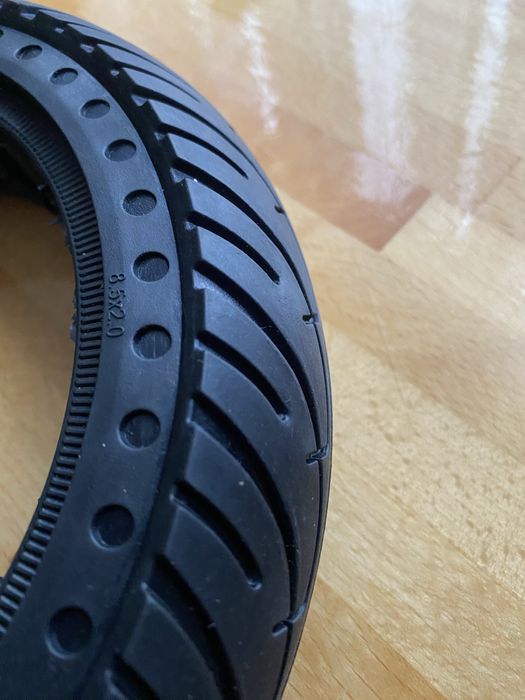 Покришки антипрольні шини 8.5-2.0 для самоката 8 (12-2)