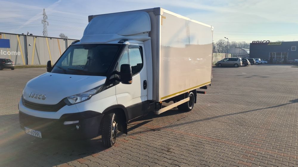 Transport przeprowadzki,przewoz  gruzu piasku ziemi opróżnianie mieszk