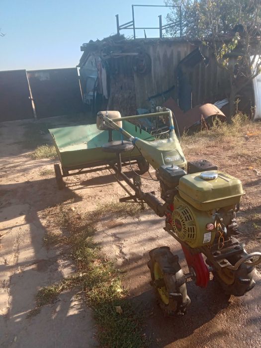 Продам мотоблок Зирка в идеале