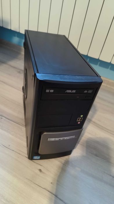 Komputer stacjonarny