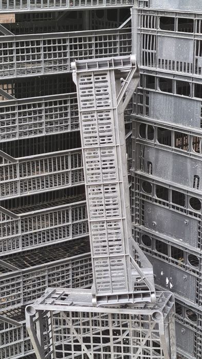 SKRZYNKI plastikowe czarne