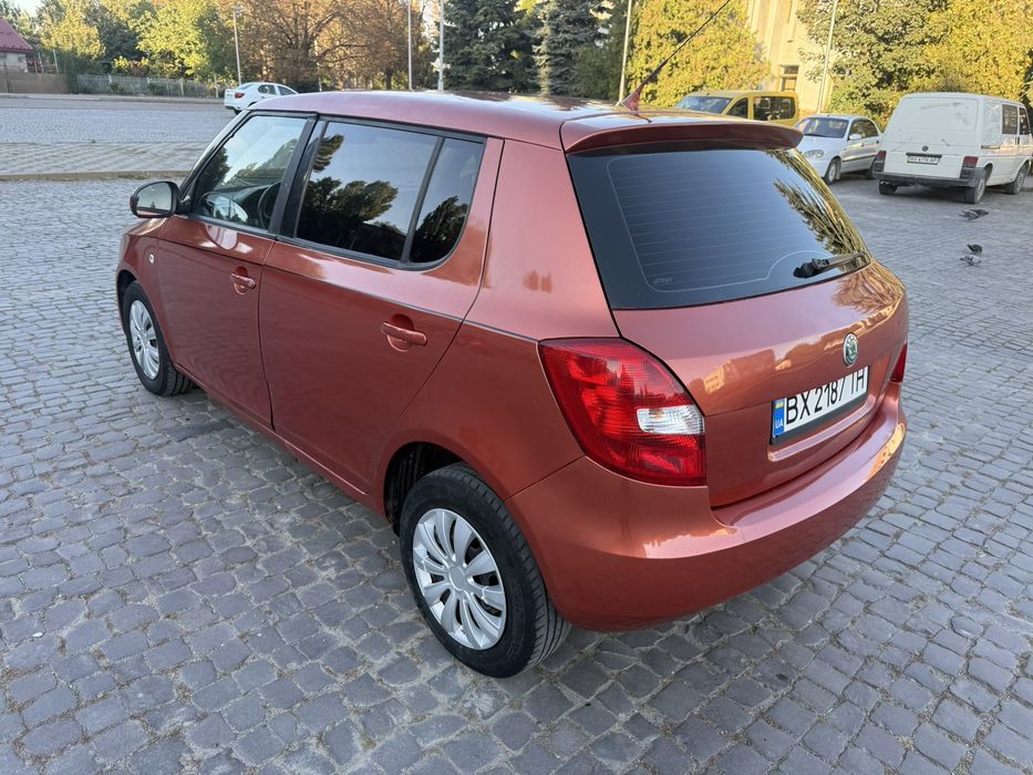Продам Skoda Fabia 2 1.2 газ/бензин