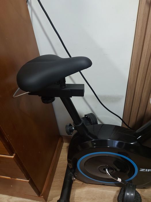 Bicicleta de ginástica