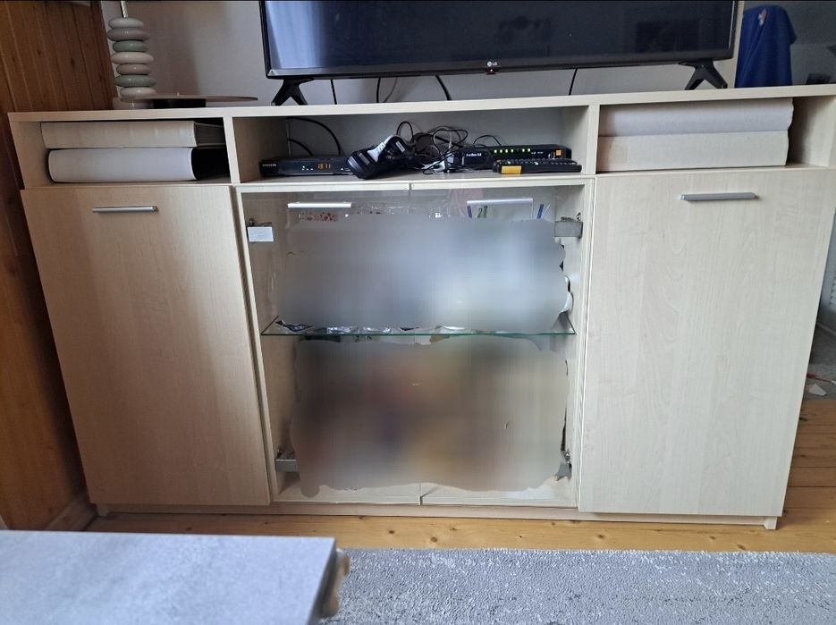 KOMODA z witrynką
