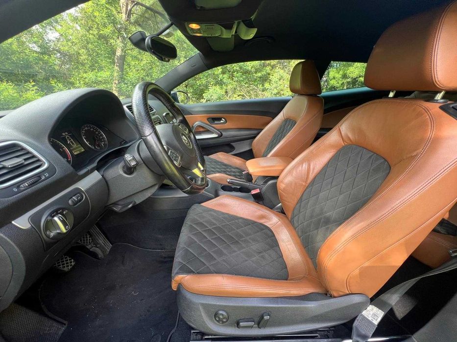 Volkswagen Scirocco 2.0 TDi NACIONAL