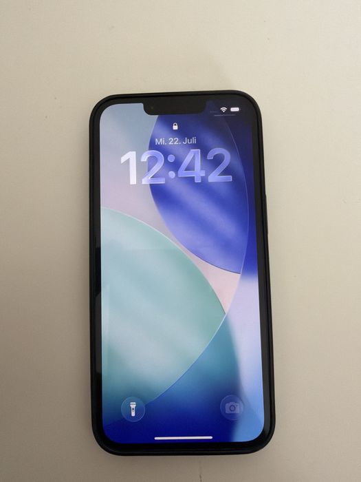 Iphone 14 usado.