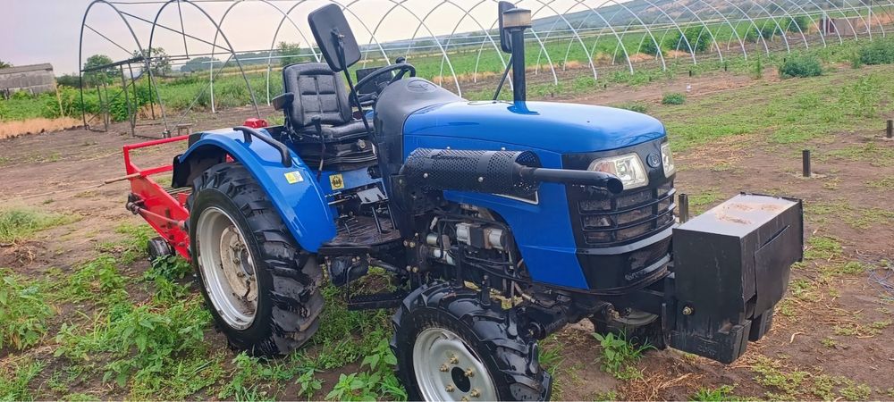 Минитрактор ДТЗ 5244HPX