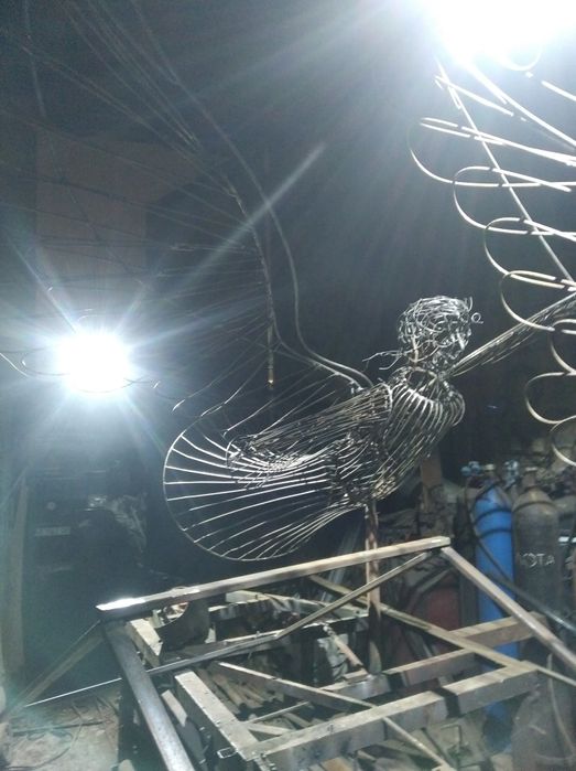 Продам садовые статуи.