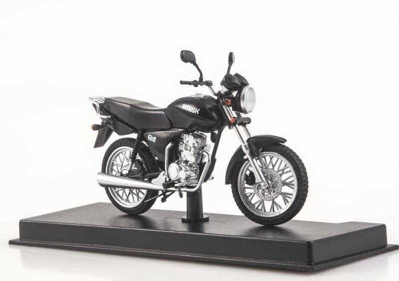 Журнал из серии Наши мотоциклы №83, с моделью MINSK D4 125 (2014)