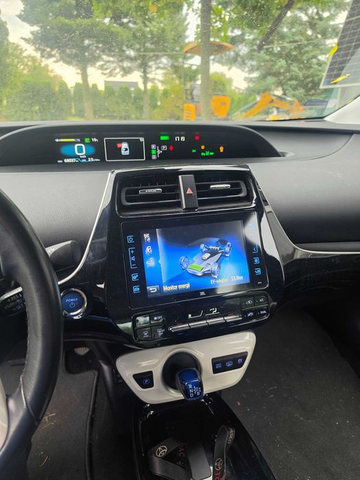 Toyota Prius Plug-In Hybrid 2017 Executive | Czerwony | Salon PL