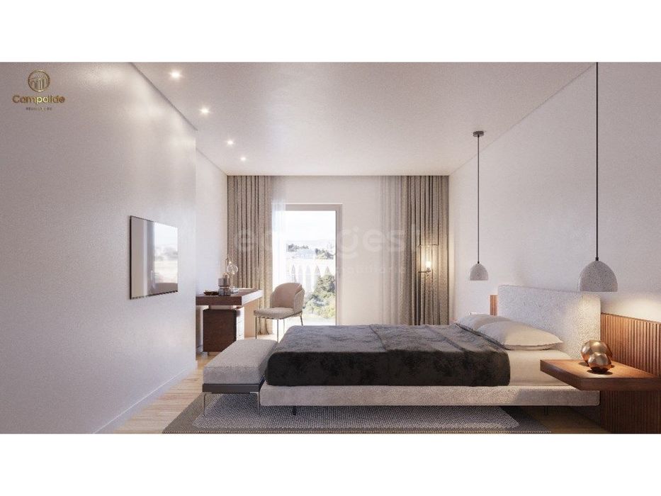 Apartamento T2 Novo situado em Campolide