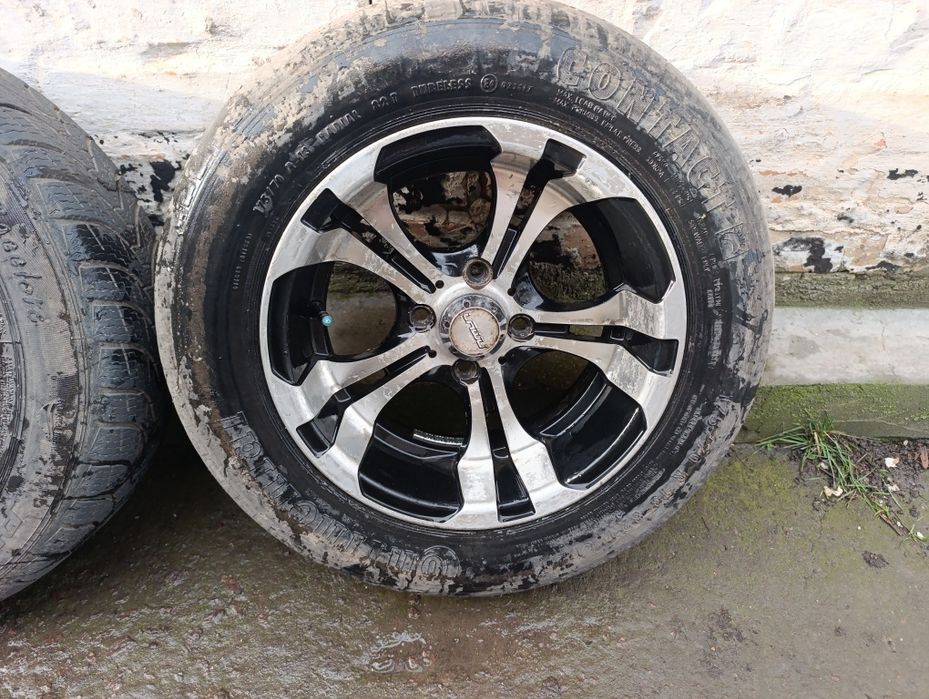 Легкосплавные диски с резиной R13 4*98 ваз