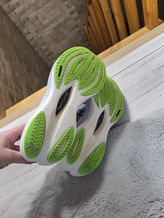 кросівки PUMА Deviate NITRO 3