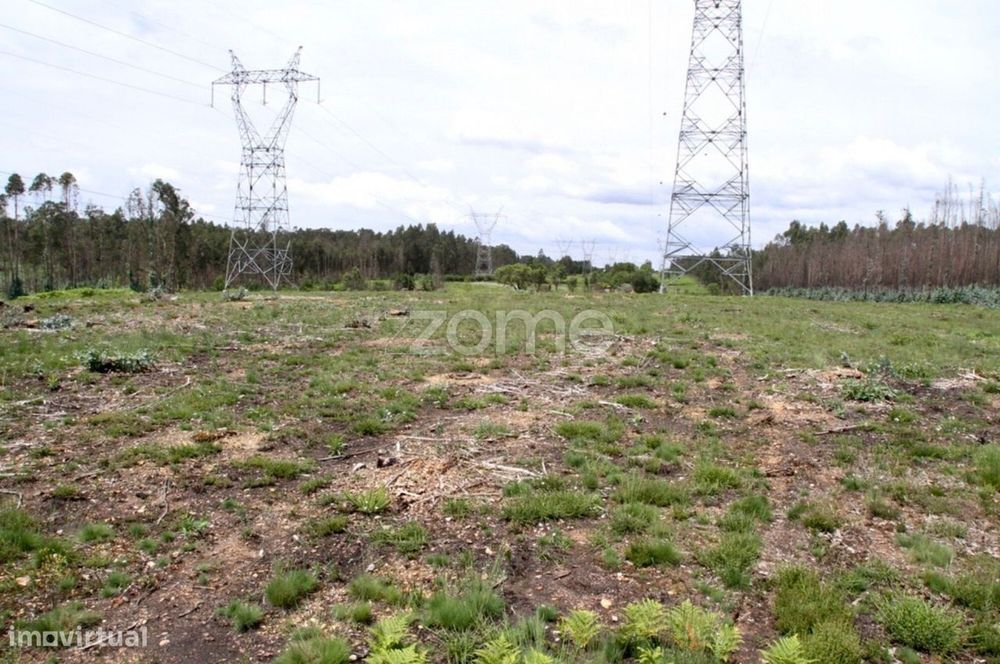 Terreno Rustico junto à A25