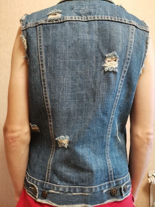 Жилетки   разные