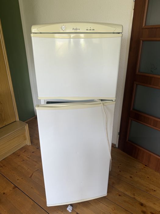 Sprzedam używaną lodówkę Anika