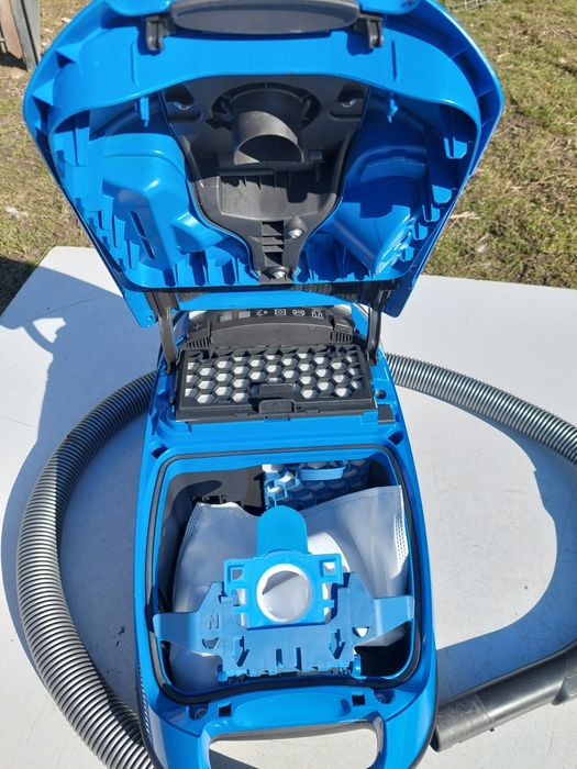 Odkurzacz miele s8 2200W