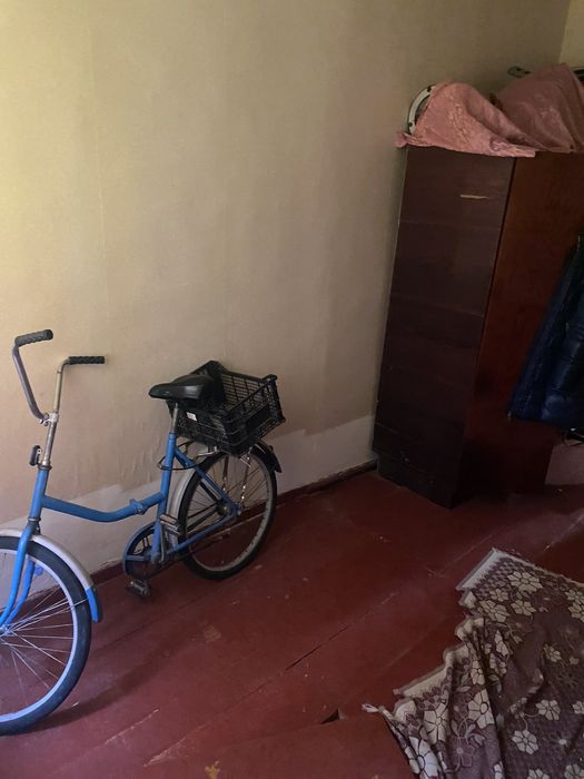 Продається будинок 1/4