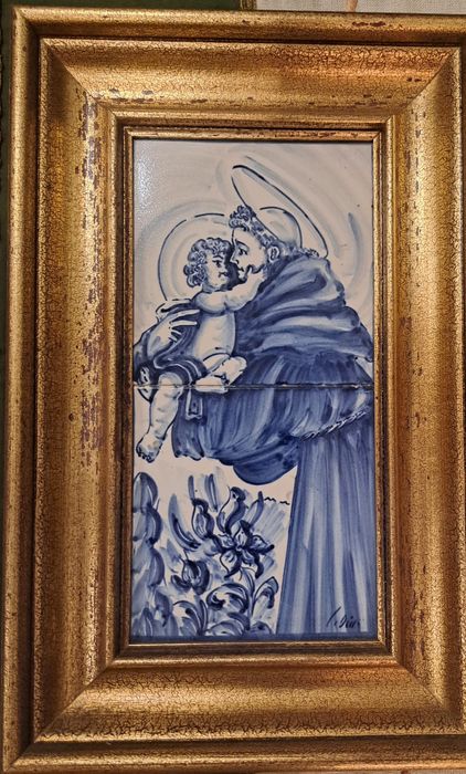 Santo António em azulejos azul cubalto