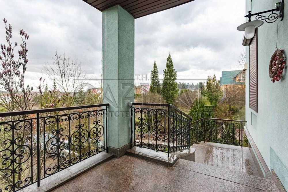 Оренда будинку з басейном та сауною, Хлепча