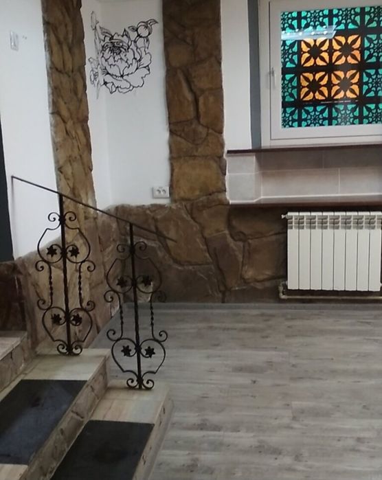 Продаж приміщення в центрі вул. Валова