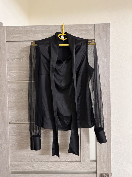 Блузки в розмірі s