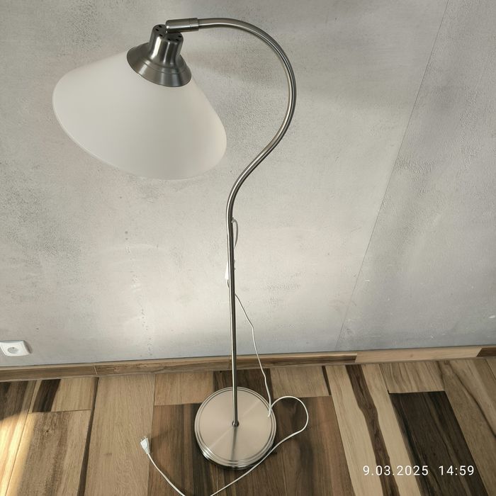 Lampka stójąca Ikea