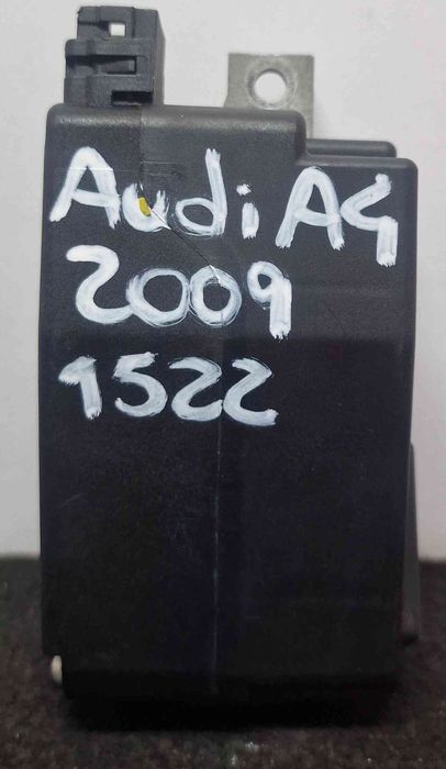 Módulo Eletrónico - AUDI A4 B7