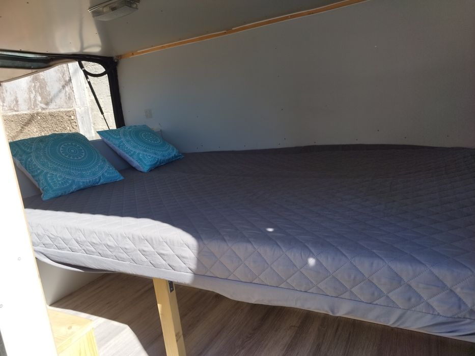 Ford Transit adaptada para campismo