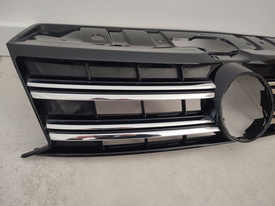 Grill Atrapa VW Amarok 2H7 Lift 14r-21r Oryginał
