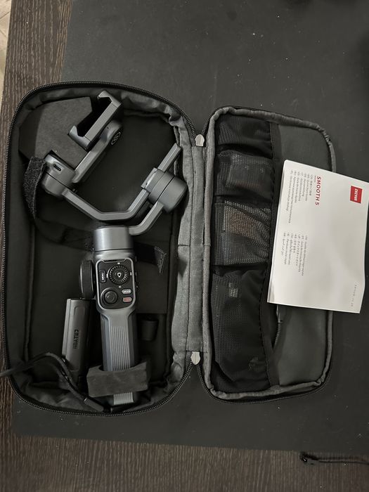 Estabilizador Zhiyun Smooth 5 Combo