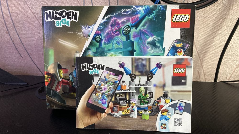 LEGO Hidden Side 70418 Лабораторія привидів Дж. Б.