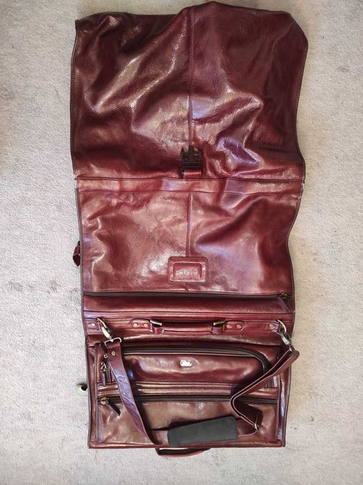 Skórzana brązowa torba podróżna na garnitury i ubrania Vip Collection