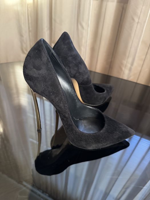Замшеві туфлі від Casadei