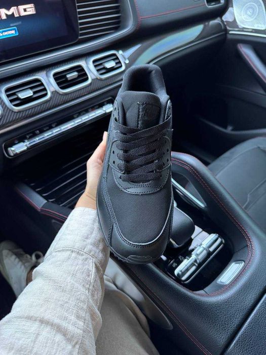 Женские кроссовки Nike Air Max 90 Triple "Black" Размеры 36-40