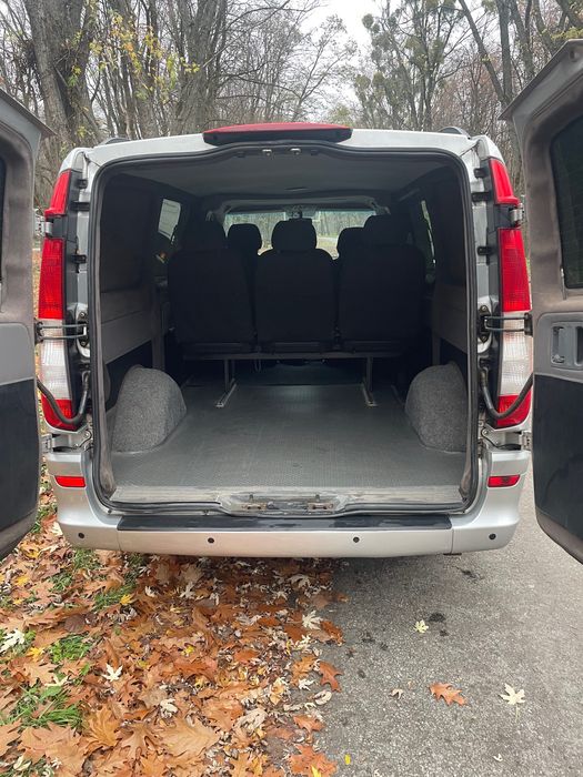 Мерседес Віто грузопассажир