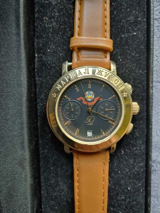 Годинник-хронограф, механіка з ускладненнями, кварц, solar