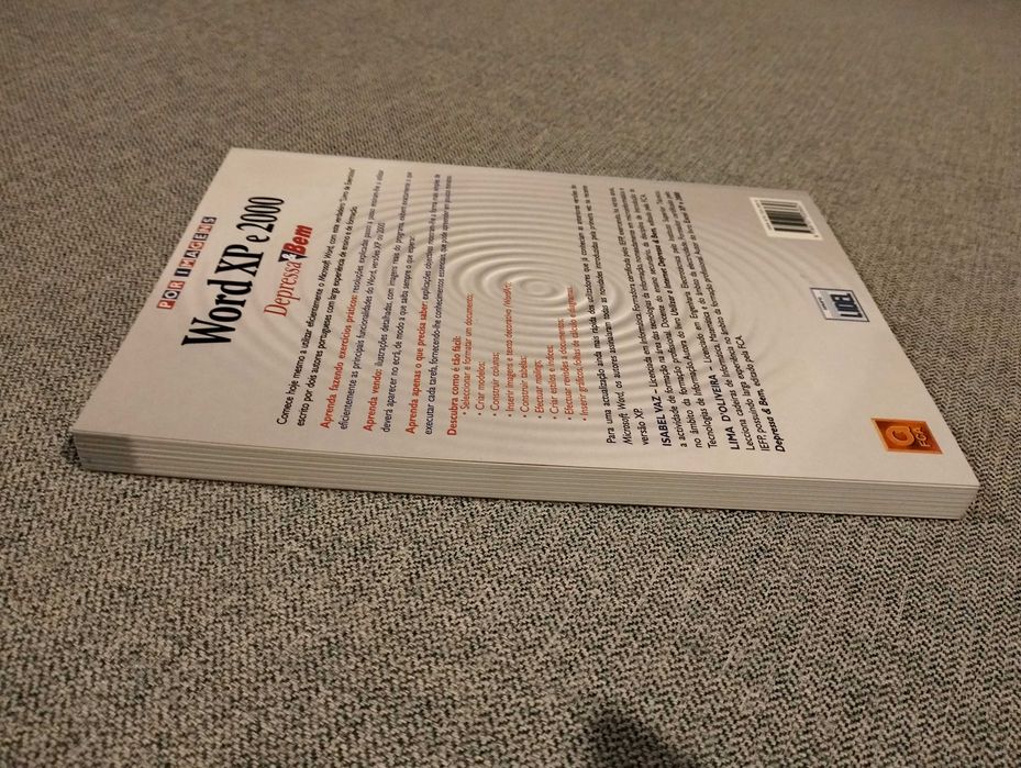 Livro "Word XP e 2000" de Isabel Vaz & Lima d'Oliveira