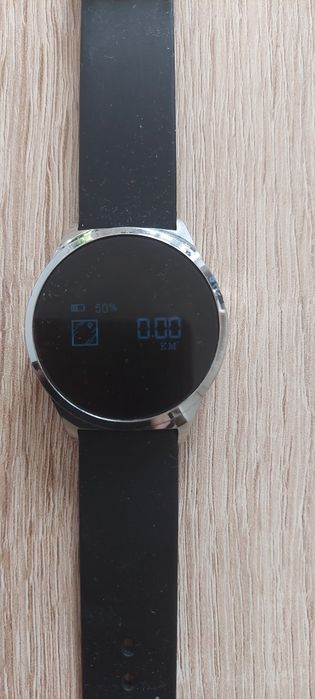 Smartwatch Avon czarny