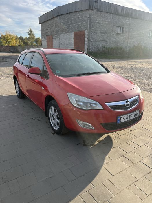 Opel Astra j 1.7 cdti