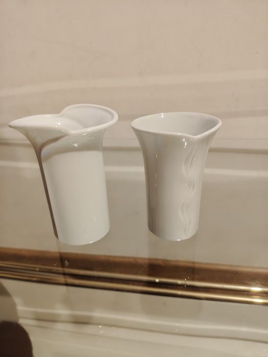 Dwa piękne białe wazony Royal porzellan