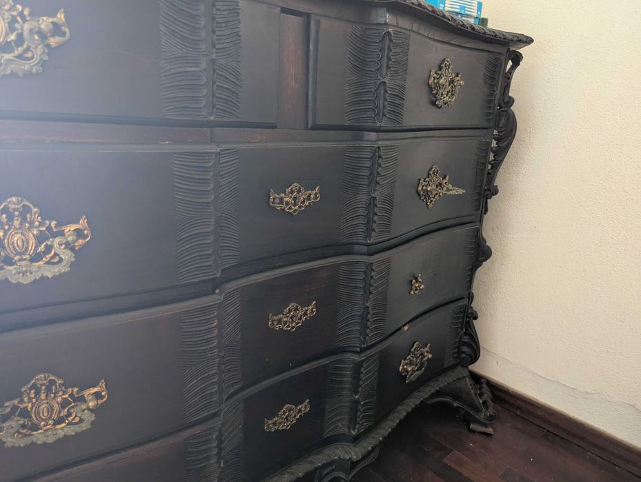 Conjunto de quarto antigo – inspiração estilo D. José / Rococó