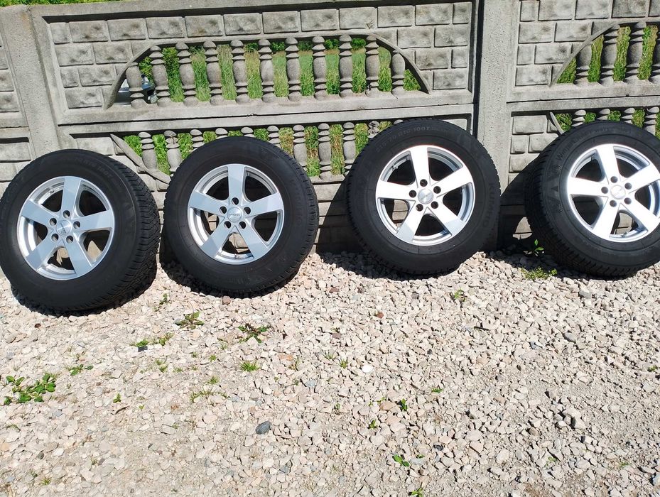 Koła aluminiowe KIA Sportage III 10-15r Opony zimowe 215/70/16 Alusy 5x114,3