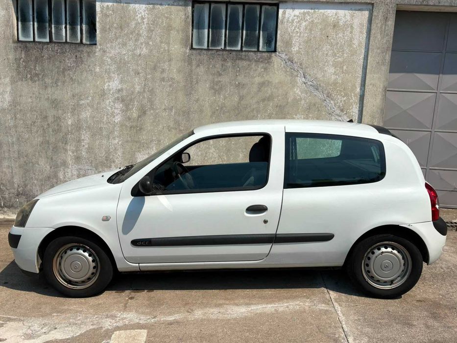 Renault Clio 2 lugares (mercadorias)