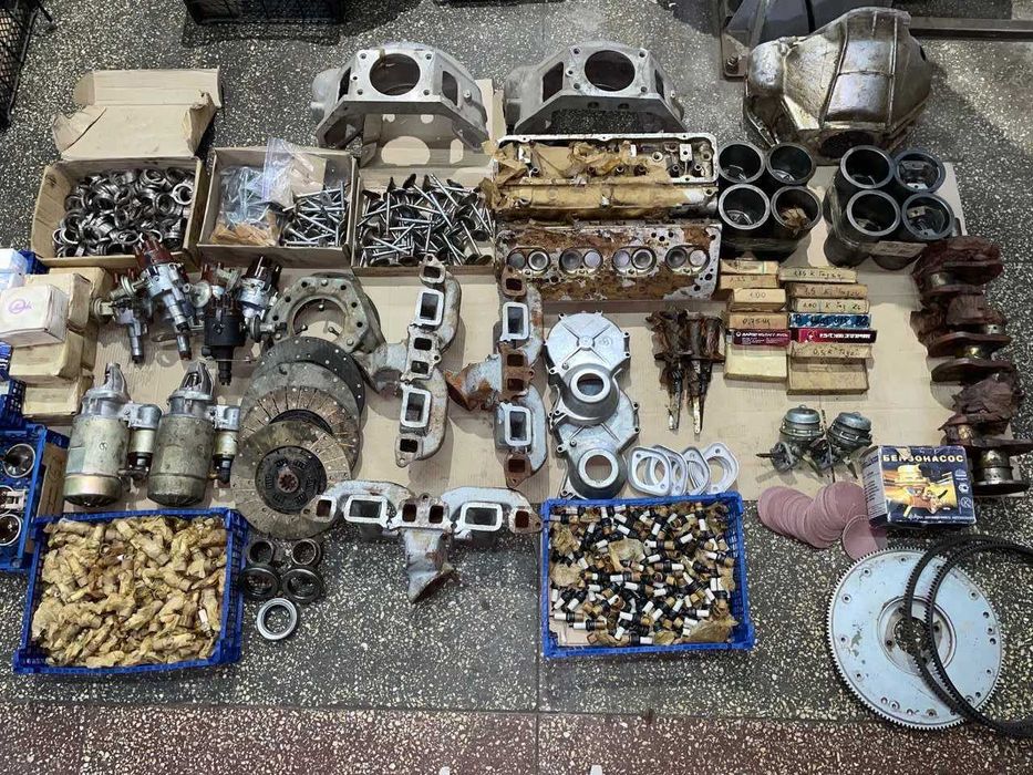 Запчастини двигуна Уаз 452, Уаз 469, Газ 21, Газ 22, Газ 24, Газ 2410