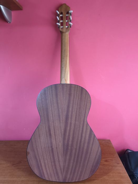 Guitarra + afinador