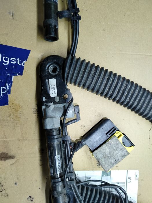 Napinacz pasa BMW E61 E60 i inne