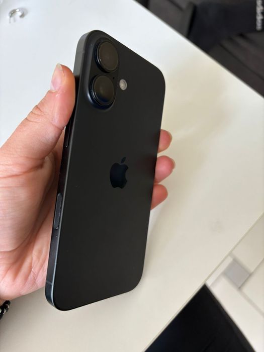 iphone 16 128 gb 96% bateria