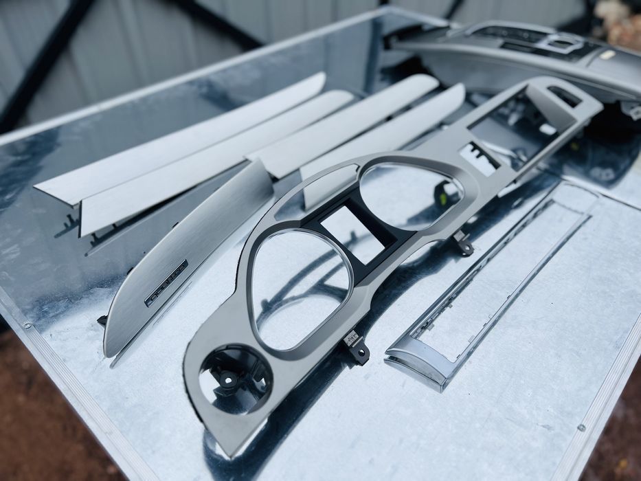 Декор Салону Audi A6 C6 Планки Вставки Алюміній